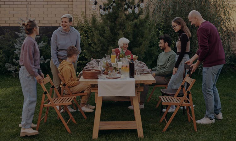 Throw a Goodbye Party before moving with kids